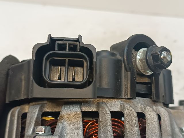 bontott KIA CEED Generátor