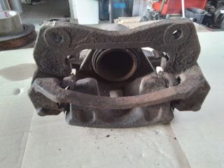 bontott KIA CEED Jobb első Féknyereg Munkahengerrel