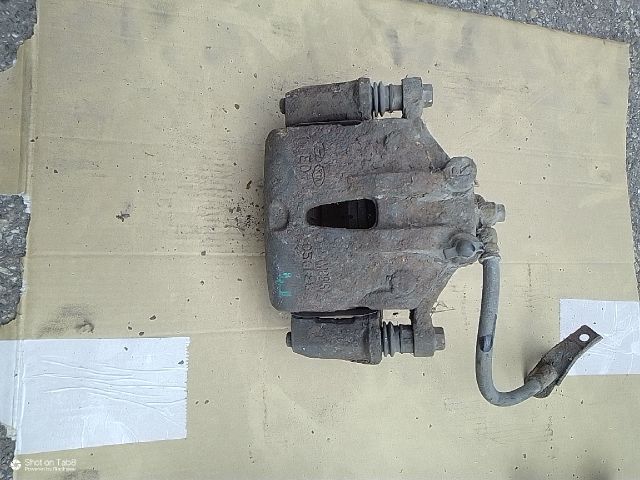 bontott KIA CEED Jobb első Féknyereg Munkahengerrel