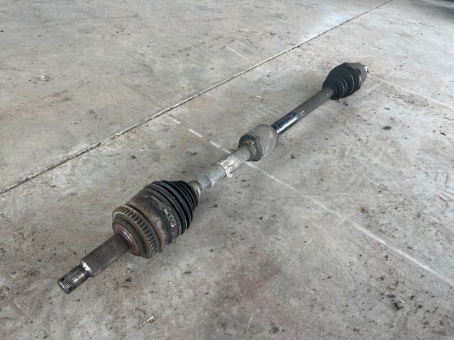 bontott KIA CEED Jobb Féltengely