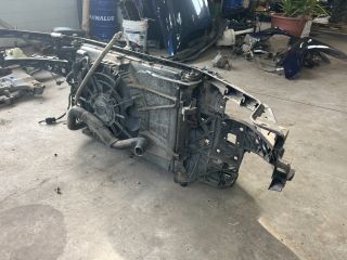 bontott KIA CEED Komplett Homlokfal (Részeivel)