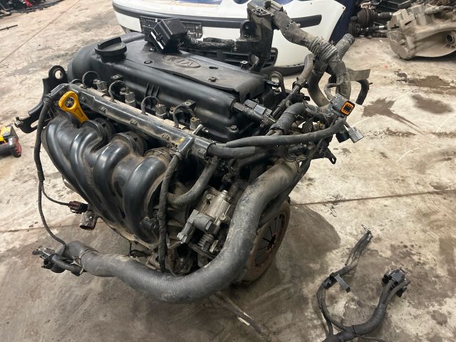 bontott KIA CEED Komplett Motor (Segédberendezésekkel)