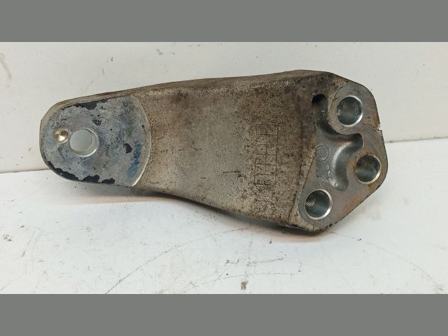 bontott KIA CEED Motor Tartó Bak (Fém)