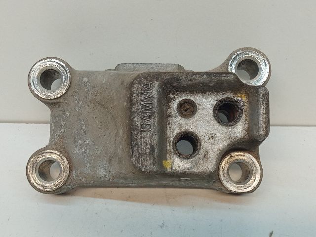 bontott KIA CEED Motor Tartó Bak (Fém)