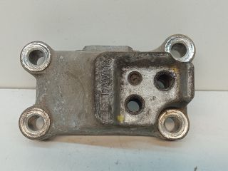 bontott KIA CEED Motor Tartó Bak (Fém)