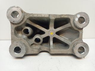 bontott KIA CEED Motor Tartó Bak (Fém)