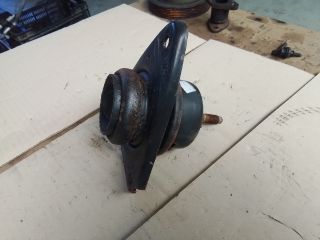 bontott KIA CEED Motor Tartó Bak (Fém)