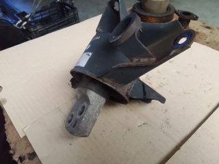 bontott KIA CEED Motor Tartó Bak (Fém)