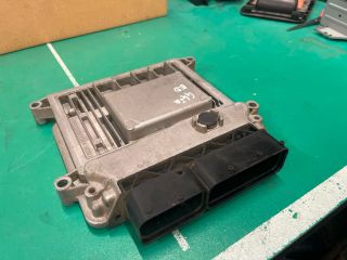 bontott KIA CEED Motorvezérlő