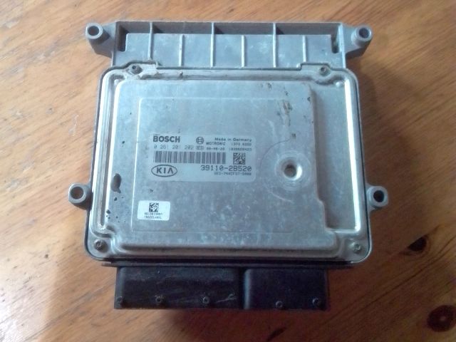 bontott KIA CEED Motorvezérlő