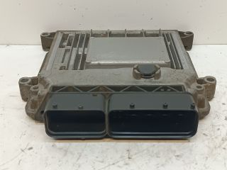 bontott KIA CEED Motorvezérlő