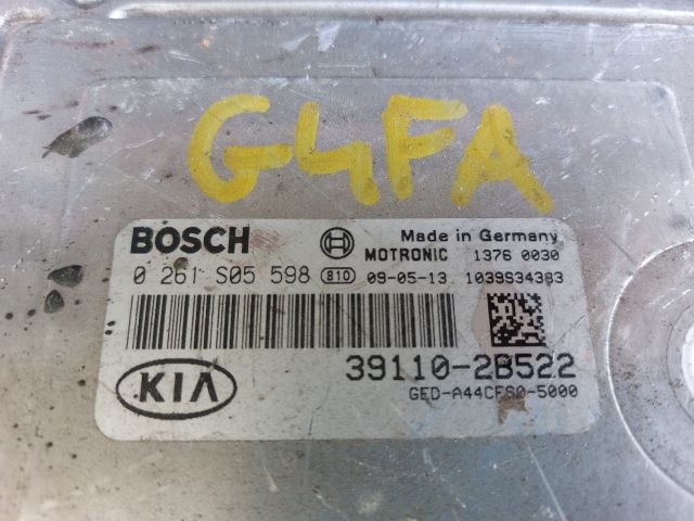 bontott KIA CEED Motorvezérlő