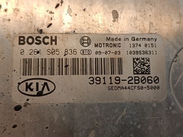 bontott KIA CEED Motorvezérlő