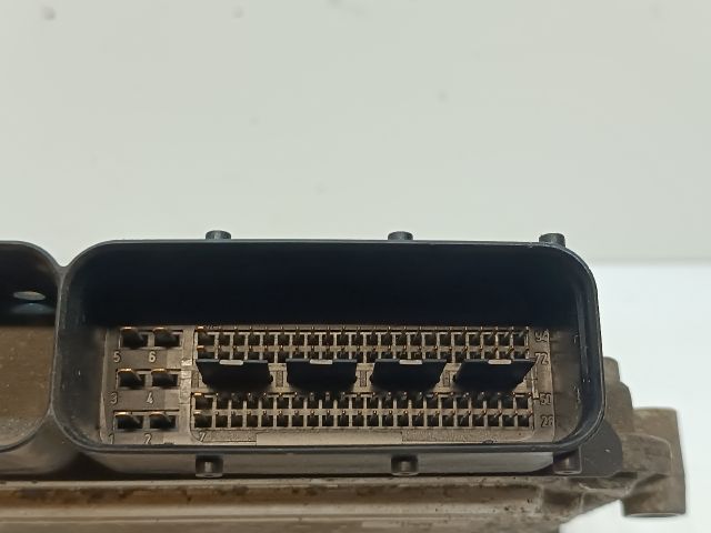 bontott KIA CEED Motorvezérlő