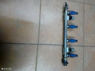 bontott KIA CEED Porlasztó Sor / Híd