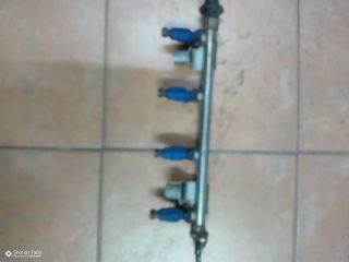 bontott KIA CEED Porlasztó Sor / Híd