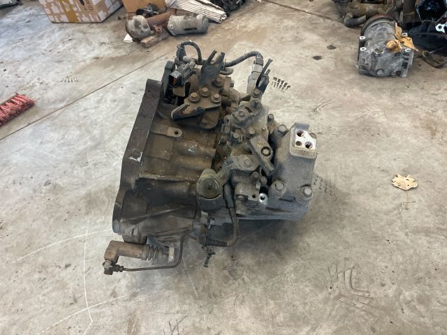 bontott KIA CEED Váltó (Mechanikus)