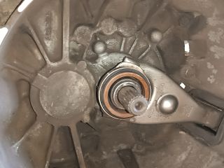 bontott KIA CEED Váltó (Mechanikus)