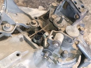 bontott KIA CEED Váltó (Mechanikus)