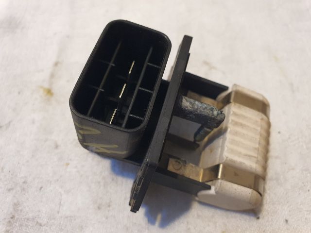 bontott KIA CEED Hűtőventilátor Relé