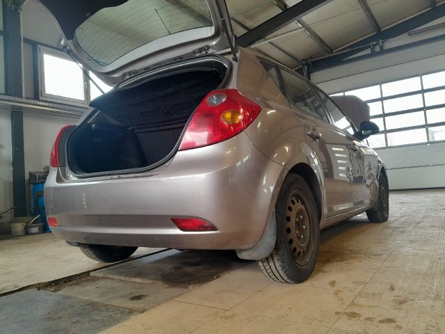 bontott KIA CEED ABS Kocka