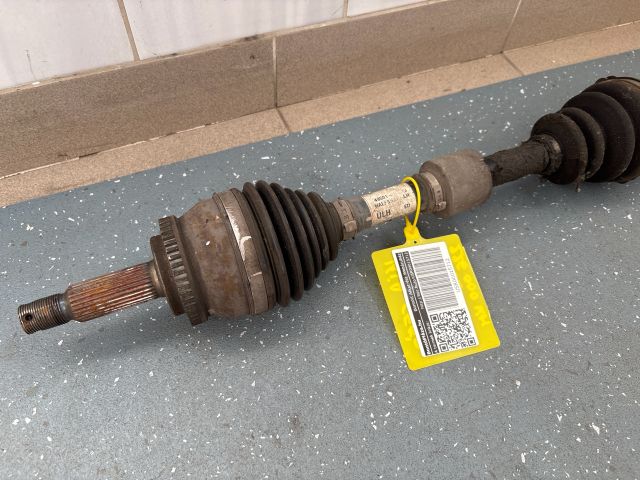 bontott KIA CEED Bal Féltengely