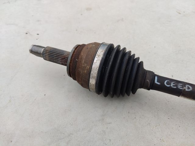 bontott KIA CEED Bal Féltengely