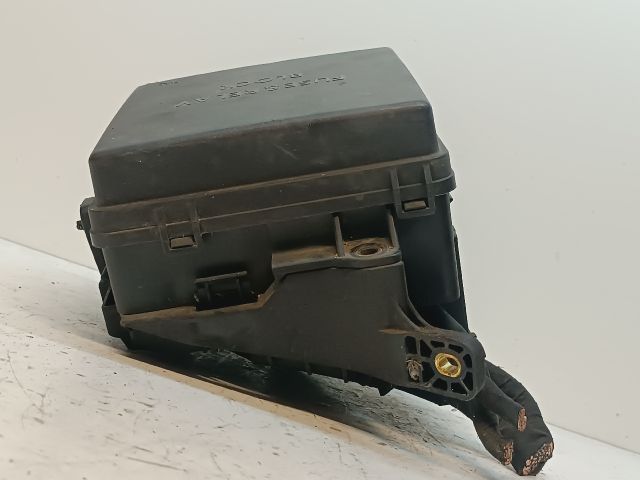 bontott KIA CEED Biztosítéktábla Motortér