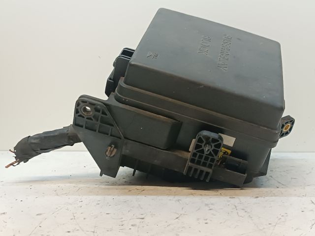 bontott KIA CEED Biztosítéktábla Motortér