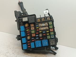 bontott KIA CEED Biztosítéktábla Motortér