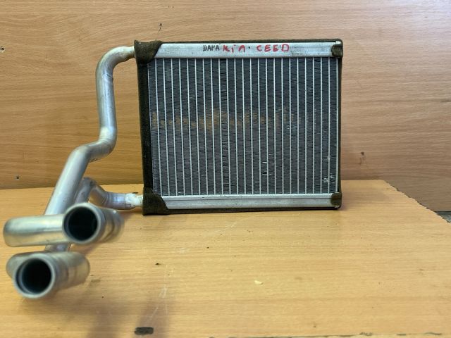 bontott KIA CEED Fűtőradiátor