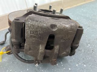 bontott KIA CEED Jobb első Féknyereg Munkahengerrel