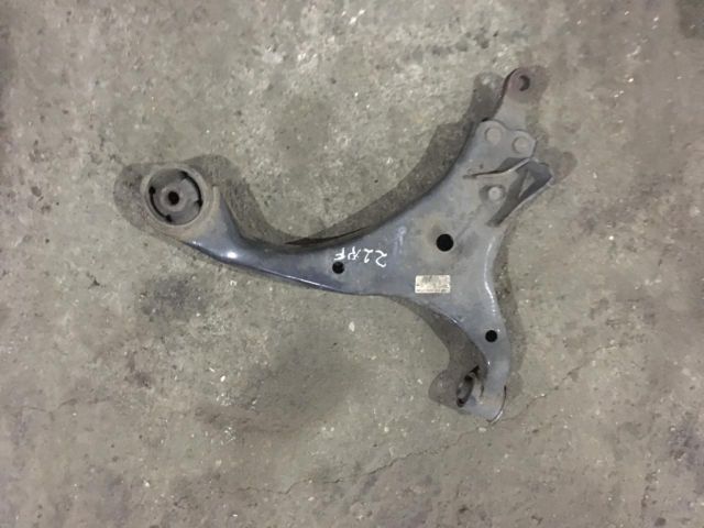 bontott KIA CEED Jobb első Lengőkar