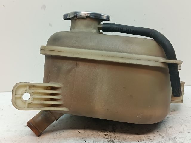 bontott KIA CEED Kiegyenlítő Tartály