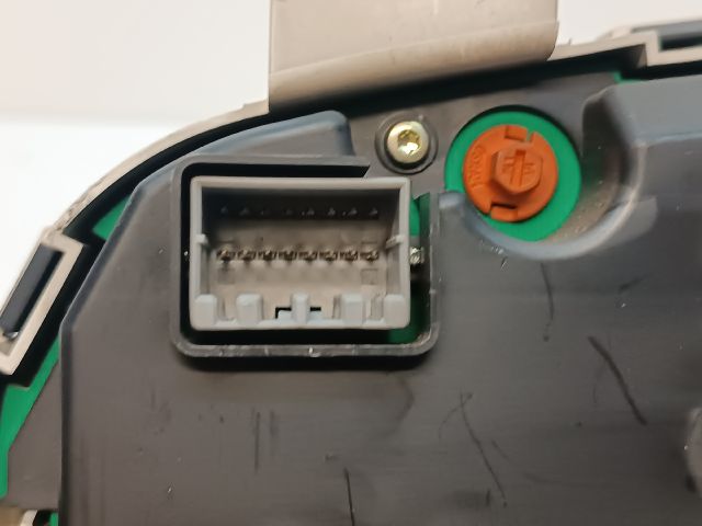 bontott KIA CEED Kilométeróra