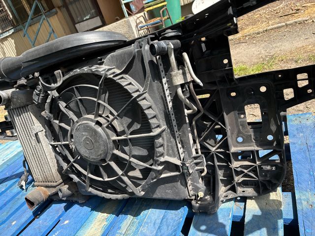 bontott KIA CEED Komplett Homlokfal (Részeivel)