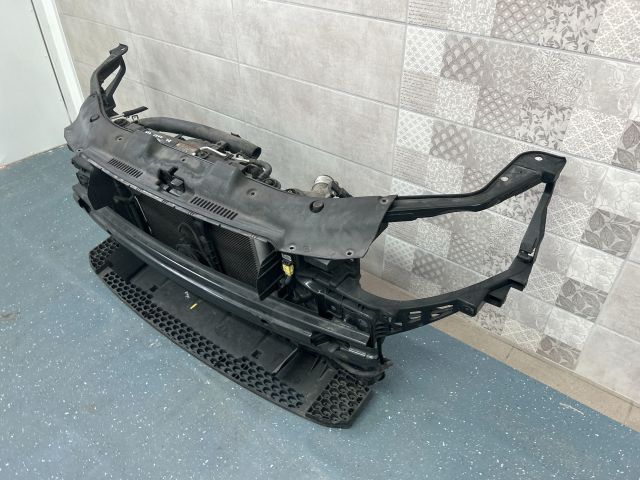 bontott KIA CEED Komplett Homlokfal (Részeivel)