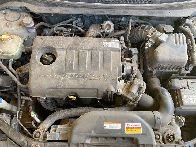 bontott KIA CEED Komplett Motor (Segédberendezésekkel)