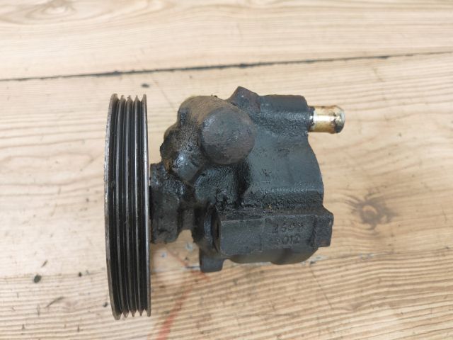 bontott KIA CEED Kormányszervó Motor (Hidraulikus)