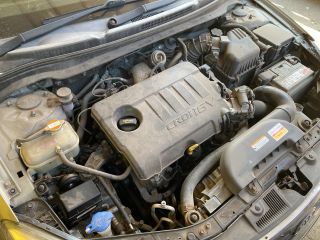 bontott KIA CEED Motor (Fűzött blokk hengerfejjel)