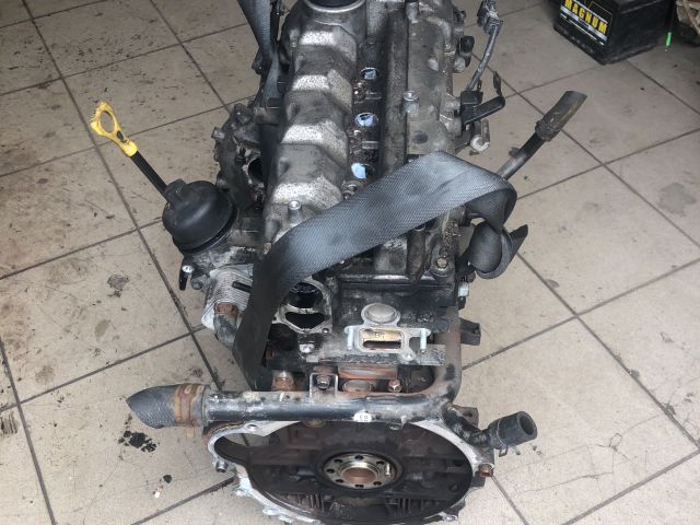 bontott KIA CEED Motor (Fűzött blokk hengerfejjel)