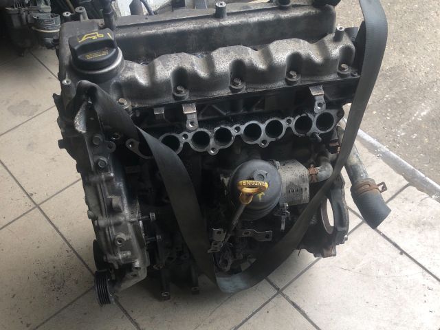 bontott KIA CEED Motor (Fűzött blokk hengerfejjel)