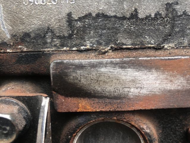 bontott KIA CEED Motor (Fűzött blokk hengerfejjel)