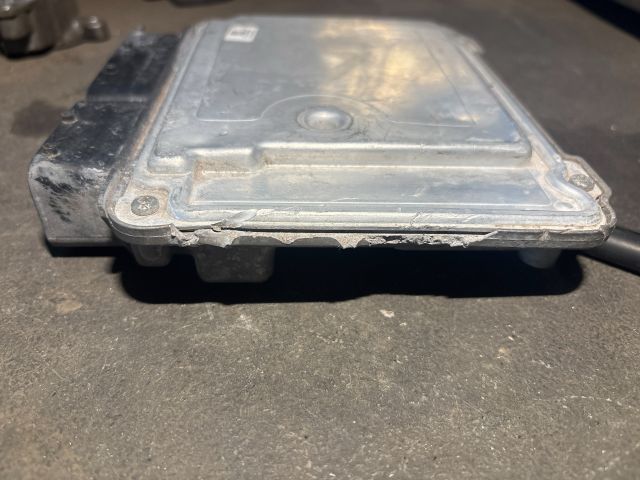 bontott KIA CEED Motorvezérlő