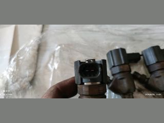 bontott KIA CEED Porlasztó Sor / Híd