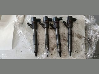 bontott KIA CEED Porlasztó Sor / Híd