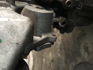 bontott KIA CEED Szíjfeszítő Görgő