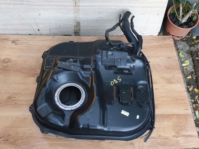 bontott KIA CEED Tank