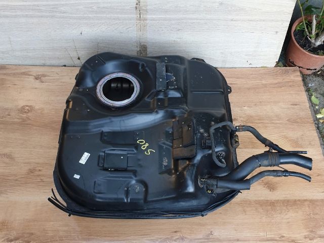 bontott KIA CEED Tank