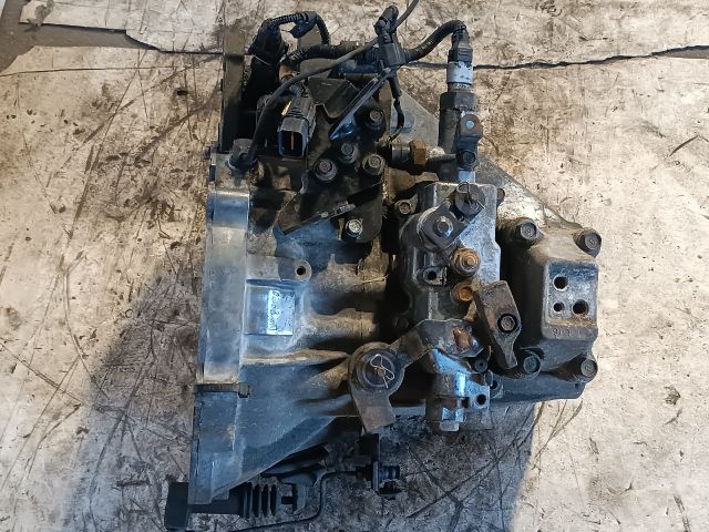 bontott KIA CEED Váltó (Mechanikus)